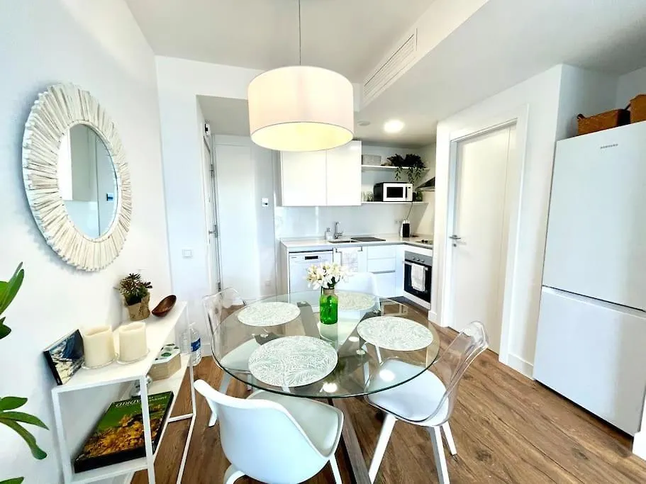 Apartment Business Apartament, Torre Australis Madrid