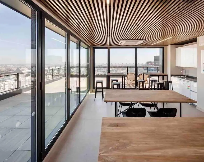 Business Apartament, Torre Australis Madrid