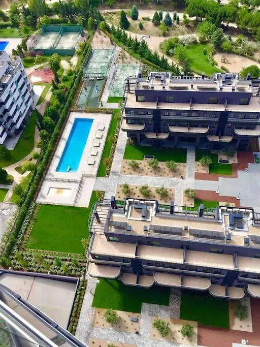 Business Apartament, Torre Australis Madrid 0*,  Spain
